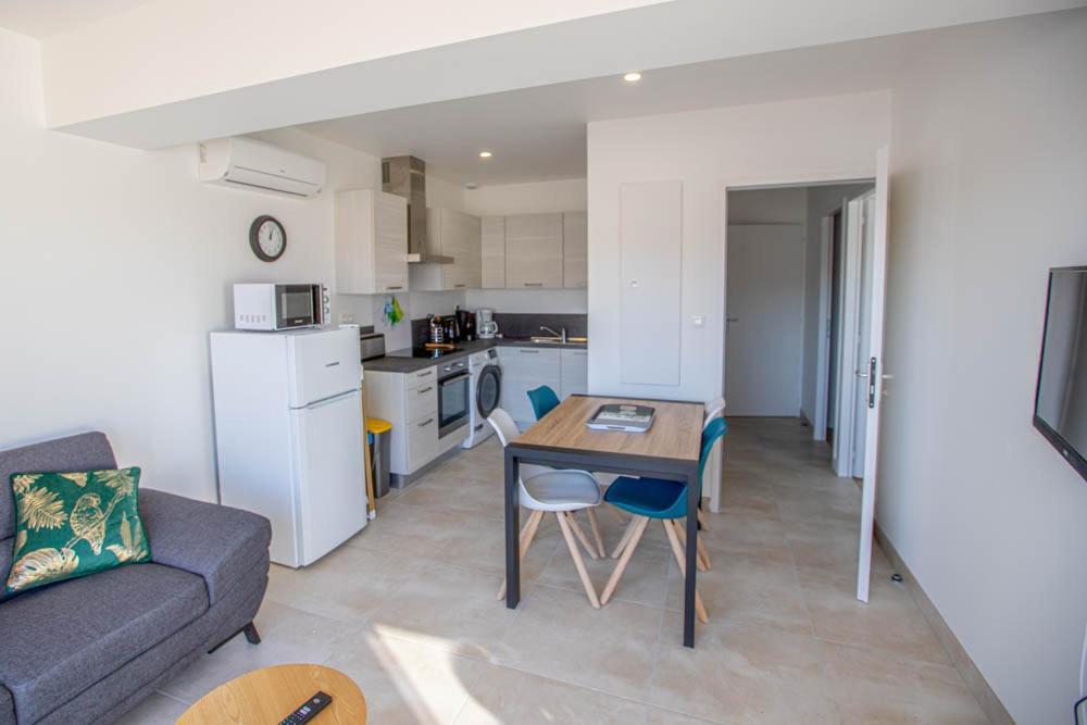 LE MATELOT Maison avec piscine/parking/wifi/plages 5kms Les Mathes Extérieur photo