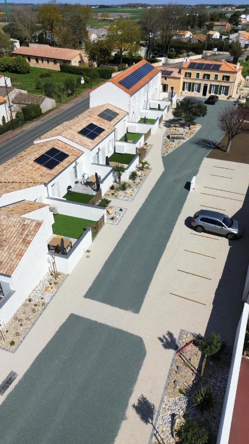 LE MATELOT Maison avec piscine/parking/wifi/plages 5kms Les Mathes Extérieur photo